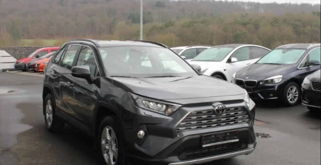 Left hand drive TOYOTA RAV 4 2.0 4x2 Dynamic Force Luxury Automatik